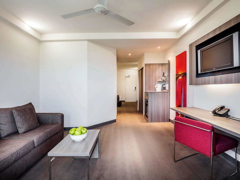 Novotel Darwin CBD - Accommodation NT 29
