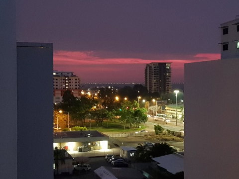 Darwin-Ocean Views, Tropical Getaway, Pool & Aircon - Accommodation NT 19
