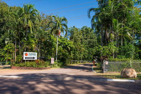 Oasis Tourist Park - Accommodation NT 24