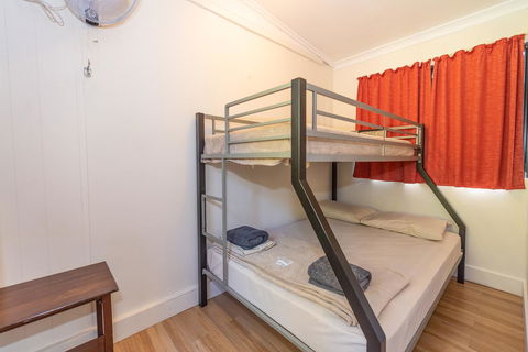 Oasis Tourist Park - Accommodation NT 15