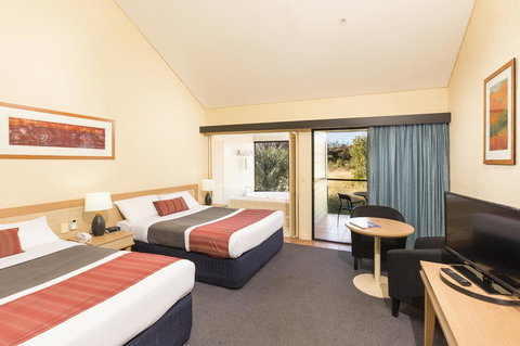 Discovery Resorts - Kings Canyon - Accommodation NT 23