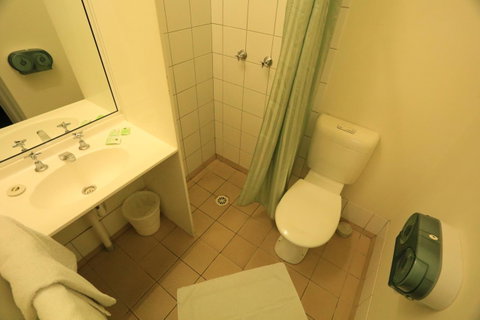 Melaleuca On Mitchell - Darwin YHA - Accommodation NT 10