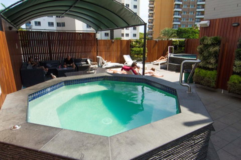 Chillis Backpackers - Accommodation NT 4