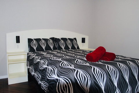 Erldunda Desert Oaks Resort - Accommodation NT 5