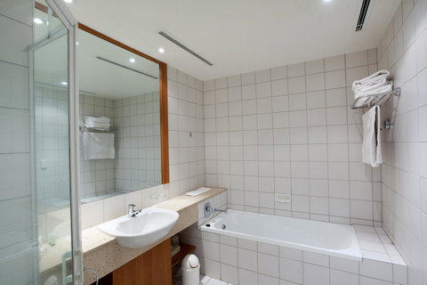 Mercure Alice Springs Resort - Accommodation NT 25