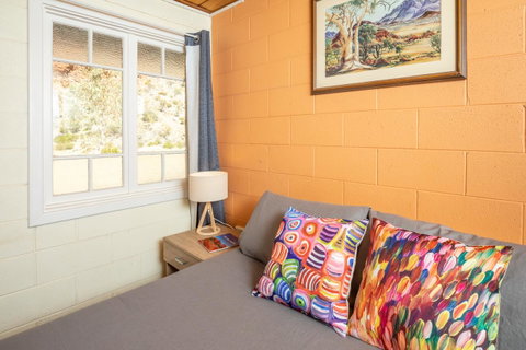 Glen Helen Lodge - Accommodation NT 13