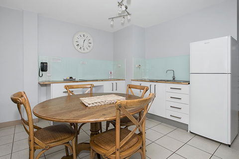 Nelson Bay Breeze - Accommodation NT 13