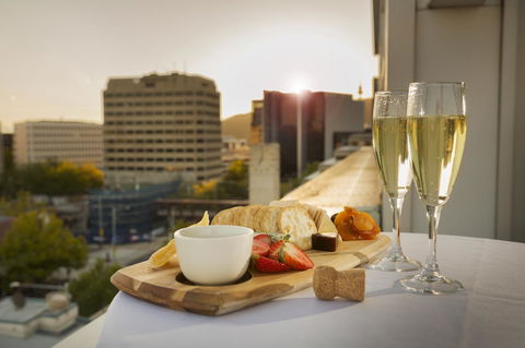 Novotel Canberra - Accommodation NT 38