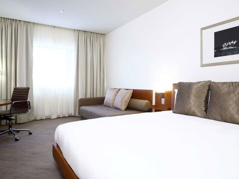 Novotel Canberra - Accommodation NT 0