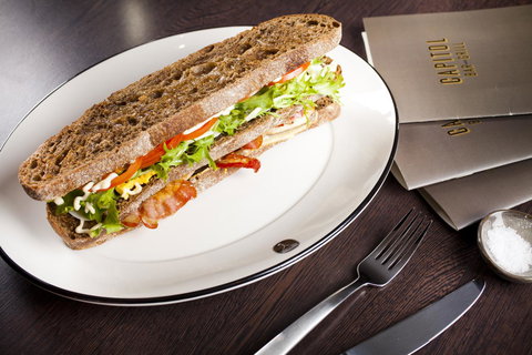 QT Canberra - Accommodation NT 35