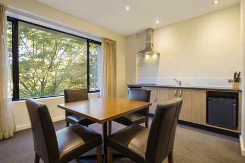 Crowne Plaza Canberra, An IHG Hotel - NT Tourism 39