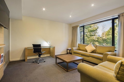 Crowne Plaza Canberra, An IHG Hotel - NT Tourism 37