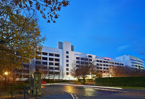 Crowne Plaza Canberra, An IHG Hotel - NT Tourism 1