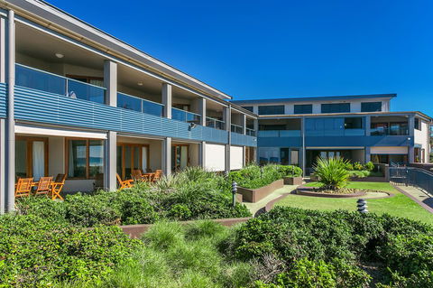Lennox Holiday Apartments - Accommodation NT 38