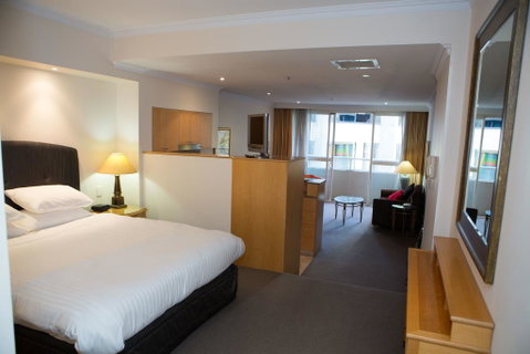 Bond 215 - Accommodation NT 0
