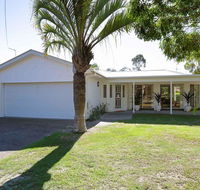 Bonito' 26 Bonito Street - pet friendly housewith aircon - NT Tourism
