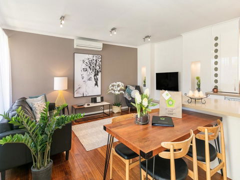 Boutique Stays - Sandy Breeze 3 - NT Tourism 0