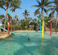 Bowen Holiday Park - Accommodation NT