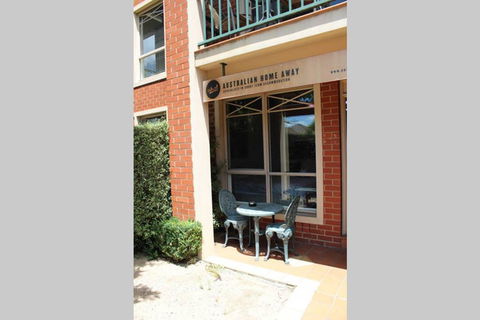 Box Hill Studio 3 At Canterbury Gardens - Accommodation NT 3