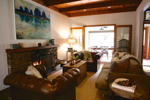 Braeside Mount Macedon Country Retreat Bed And Breakfast - Accommodation NT 1