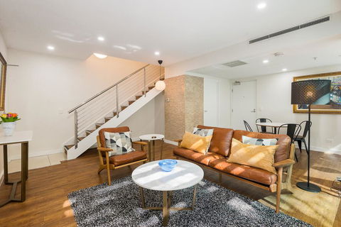 Brisbane Luxury CBD 2 Level 3 Bed Private Entrance Car Space - Accommodation NT 3