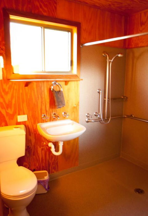 Brodribb River Rainforest Cabins - Cabin 2 - Accommodation NT 3