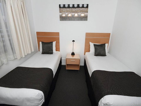 Browns Plains Motor Inn - Accommodation NT 3