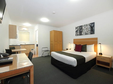 Browns Plains Motor Inn - Accommodation NT 0