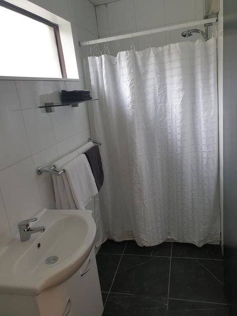 Budget On The Lake - Accommodation NT 3