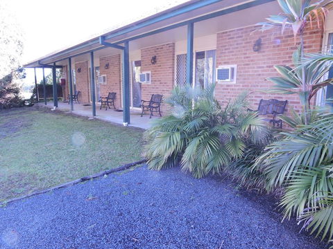 Bulahdelah Myall Motel - NT Tourism 0