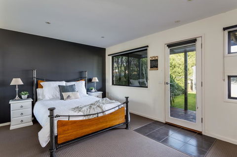 Bungalow On The Coast - Accommodation NT 3