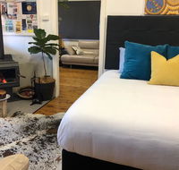 BungalowTenterfield - Modern Vintage Luxury - NT Tourism