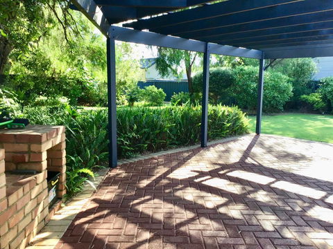 Bussell Retreat - NT Tourism 2