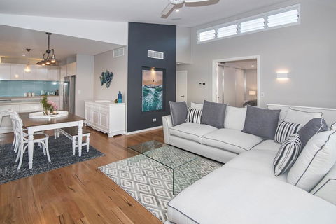 Busselton Beach House - NT Tourism 2