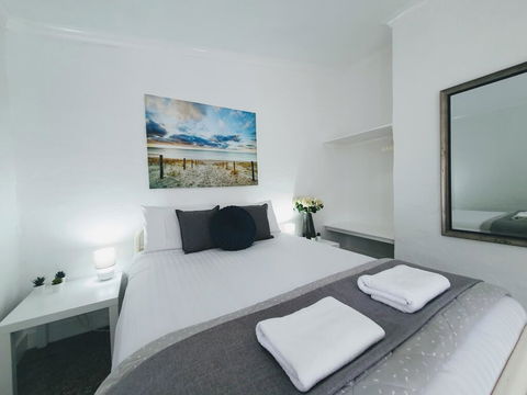 Busselton Holiday Units - NT Tourism 0