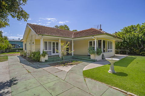 Busselton River Cottage - NT Tourism 0