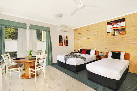 Caboolture Riverlakes Boutique Motel - NT Tourism 3