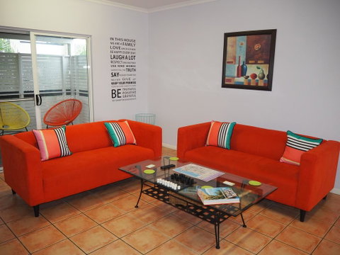Cairns Sharehouse Apartment - Accommodation NT 3