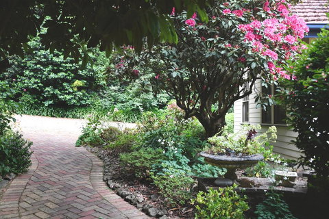 Cambridge Cottages - Accommodation NT 3