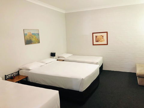 Campbelltown Colonial Motor Inn - Accommodation NT 2