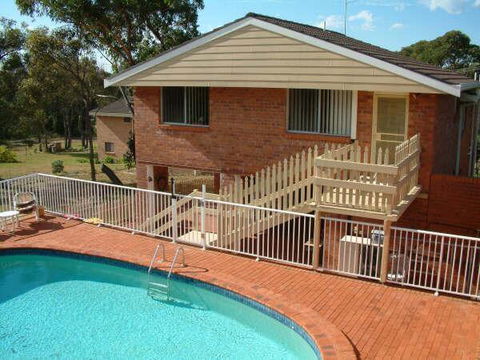 Canberra Cres 2E Burrill Lake, Upstairs Apartment - NT Tourism 0