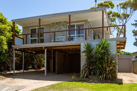 Cape Views - Accommodation NT 0