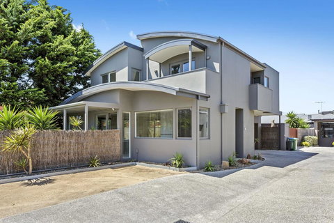 CAPEL'S REST - CAPEL SOUND - Accommodation NT 0