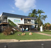 Cardwell Beachfront Motel - NT Tourism
