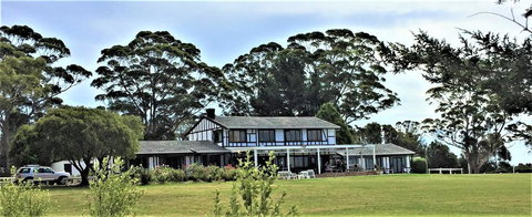 Castelli Estate Cellars Pty Ltd - Accommodation NT 2