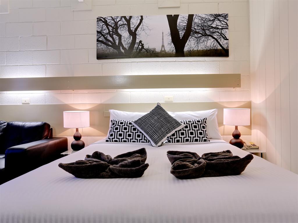 Euroa VIC Accommodation NT