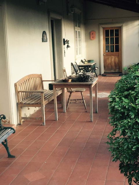 Catania Cottage & Farmhouse - Accommodation NT 3