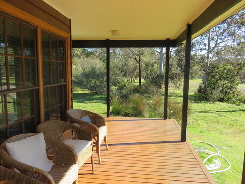 Cedar Cottage Nelson-2 Acre Retreat - Accommodation NT 1