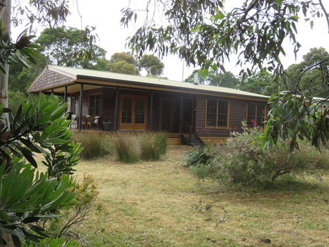 Cedar Cottage Nelson-2 Acre Retreat - Accommodation NT 0