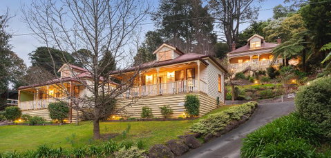 Charnwood Cottages In Warburton - Accommodation NT 0